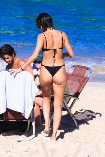 Agatha Moreira