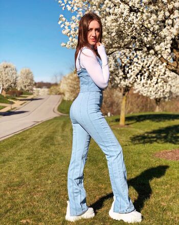 agirlmegan
