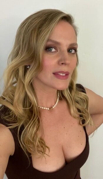 AI Generated Celebrity Nudes