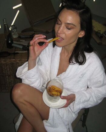 Alexa Chung