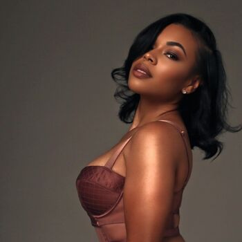 Alexis Fields