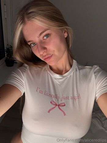 aliceredlips