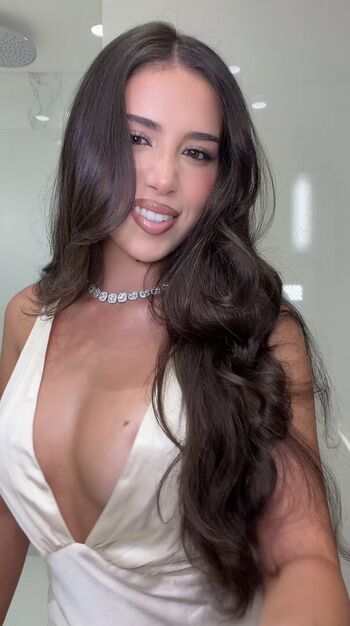 Amanda Diaz