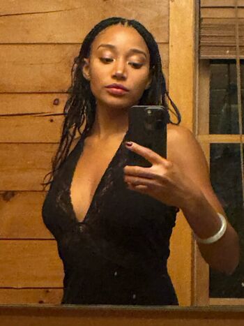 Amandla Stenberg
