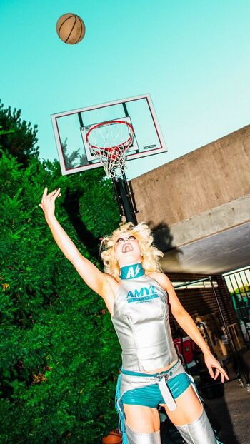 Amy Taylor