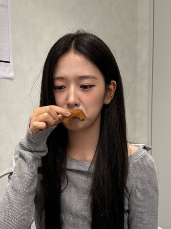 An Yujin 안유진 |