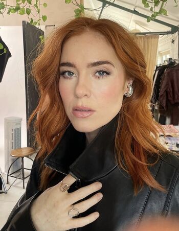 Angela Scanlon