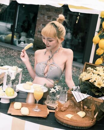 Anshia_flower