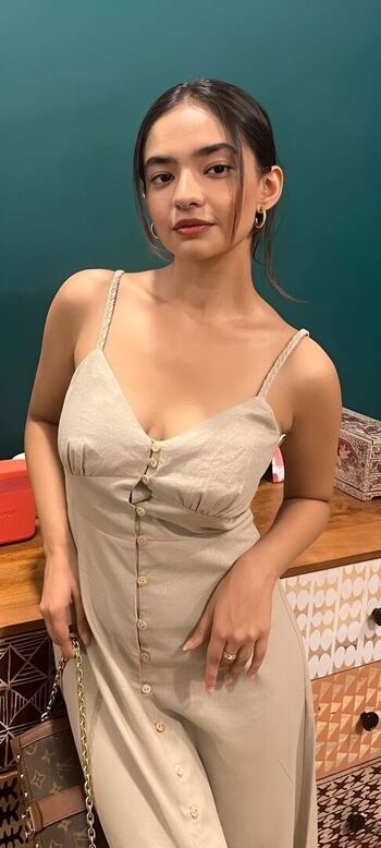anushkasen