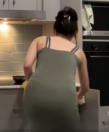 Asian Streamers