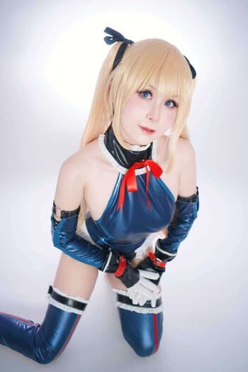 ASMR Mako