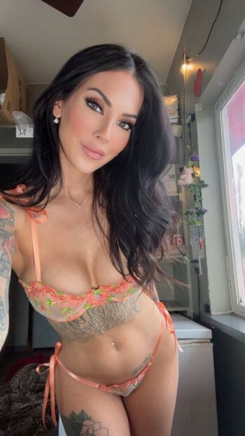 Baby Doll Vikki