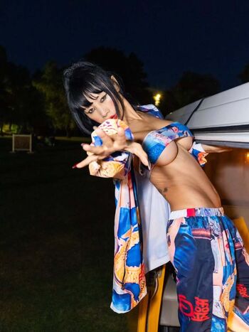 Bai Ling