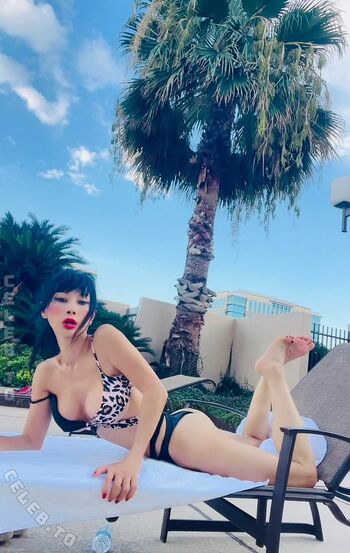 Bai Ling