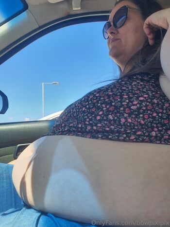 bbwpixipix