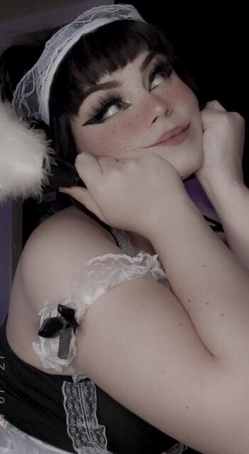 bri-ikitsune