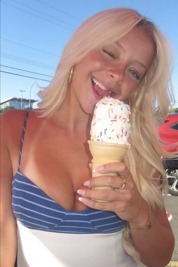 Brooke Vandenbergg