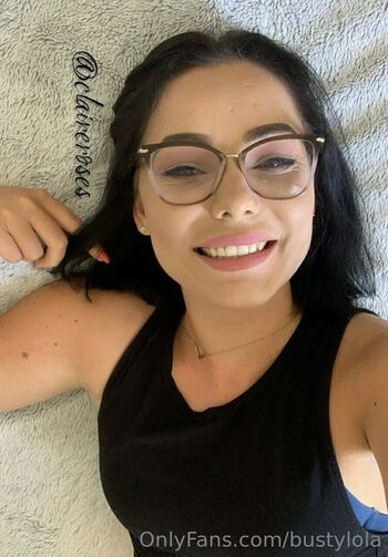 bustylola