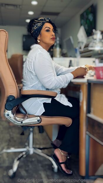 caribbeansolezlounge