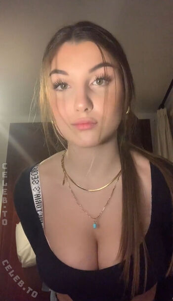 Carlota Valiente