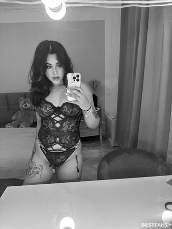 Celina_x31