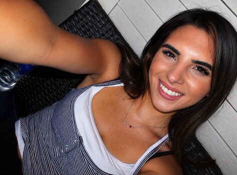 Chelsie Deville