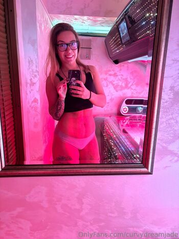 curvydreamjade