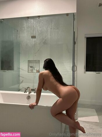 Daphnejoy