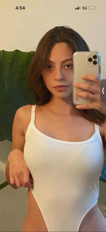 Dhasia Wezka