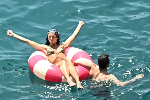 Dua Lipa