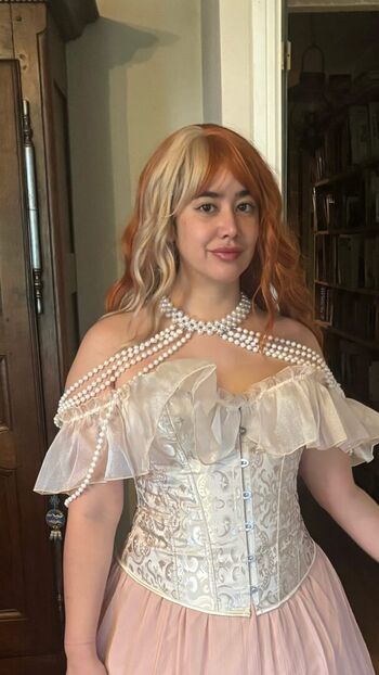 Elise ASMR / Elise Tran / Elise's Garden