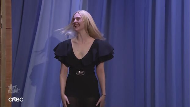 Elle Fanning