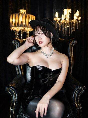 erika_momoyama