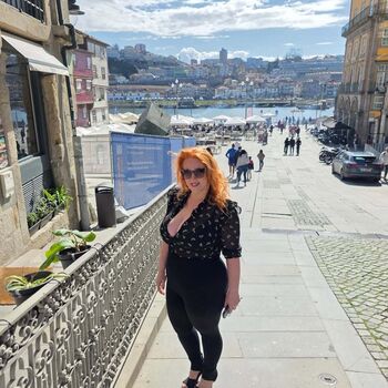 Foxy English Redhead