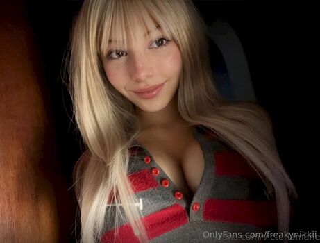freakynikkii