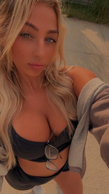 giannaxtaylor