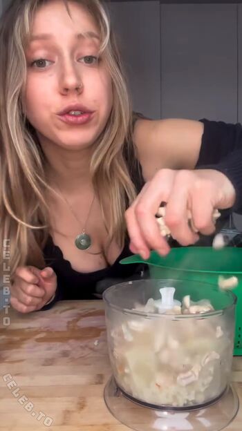 Helenaastoll