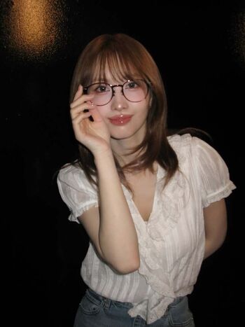 Hirai Momo