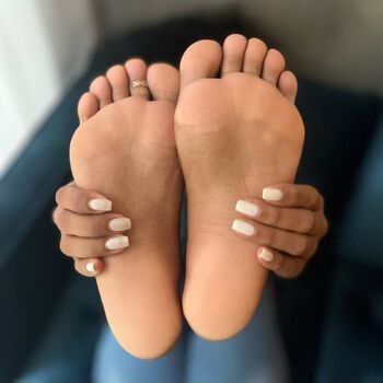 Honeyfeet