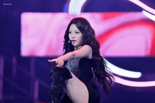 Hong Eunchae 홍은채