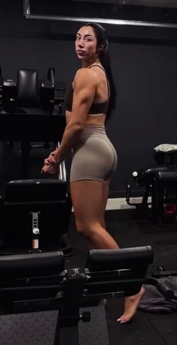 Indi Hartwell