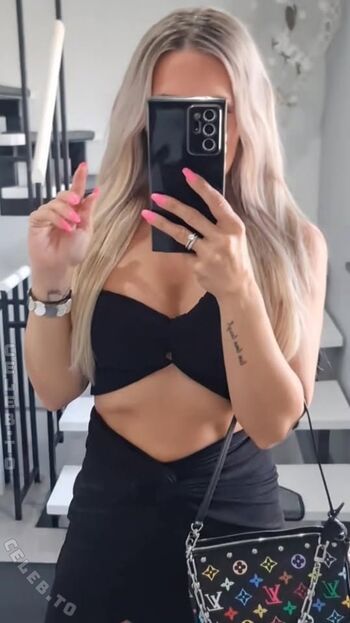 Iva Blondie