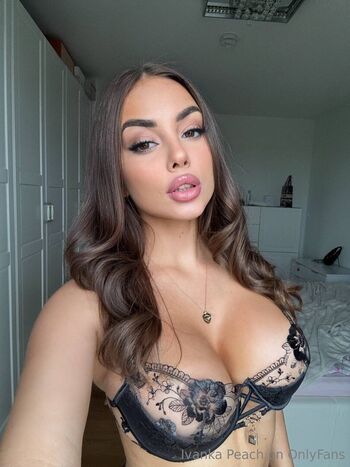 Ivanka Peach
