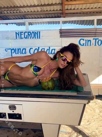 Izabel Goulart