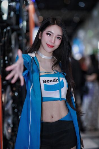 Janet Kanokwan Saesim