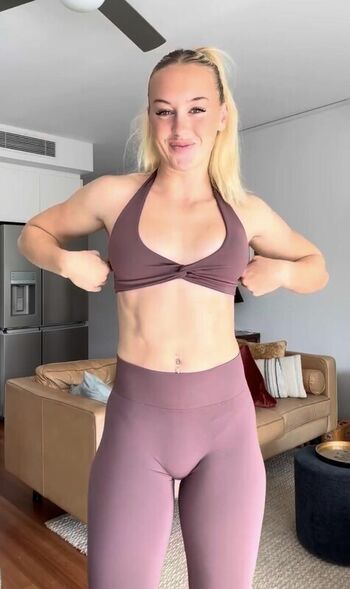 Jasmin Strange