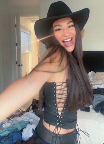 jasmine_lillyyyy