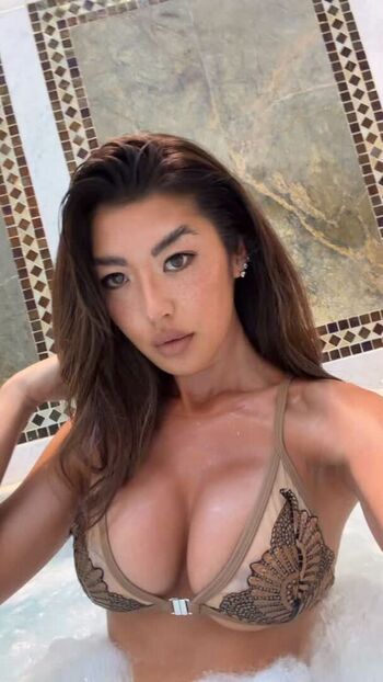 Jenn Lee