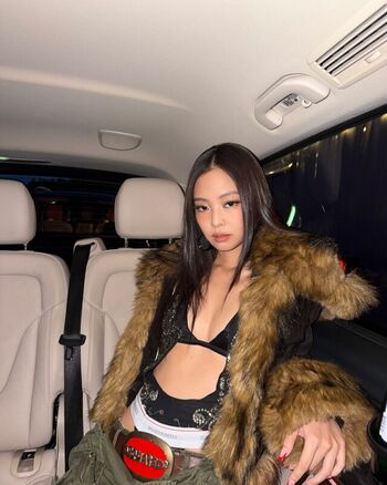 Jennie | BLΛƆKPIИK