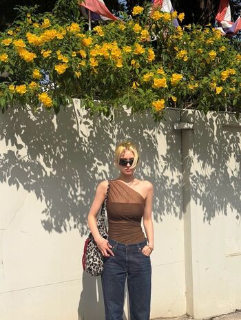 Jeon Somi/ENNIK SOMI